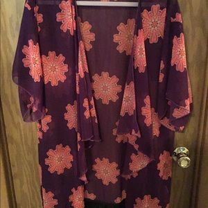 LulaRoe large Monroe kimono with fringe. Purple